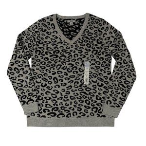 Croft & Barrow Leopard Print Sweater Gray Size Medium Womens Animal Print V-Neck